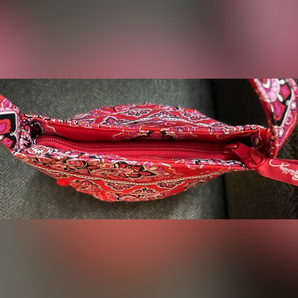 SOLD Adorable Vera Bradley cotton handbag in excellent condition. - Picture 5 of 7